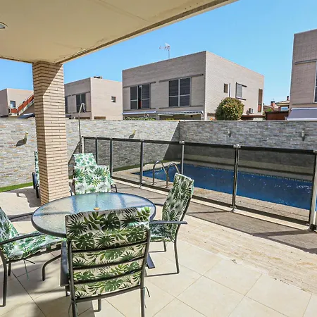 Mas Den Reig Only Families Villa