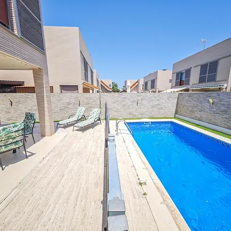 Villa Litoral Costa Dorada - Mas D'en Reig Only Families Cambrils